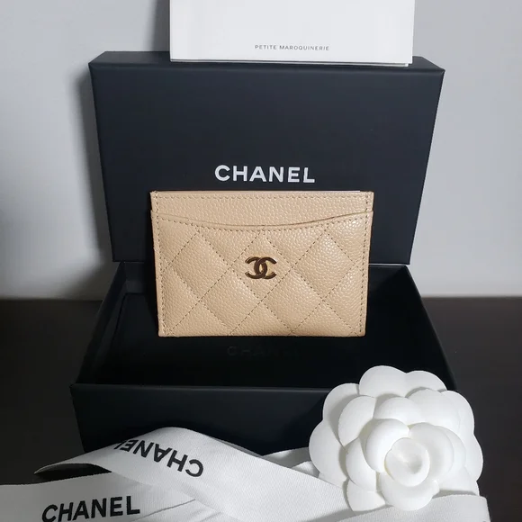 Chanel Beige Clair Classic Cardholder - Picture 4 of 14